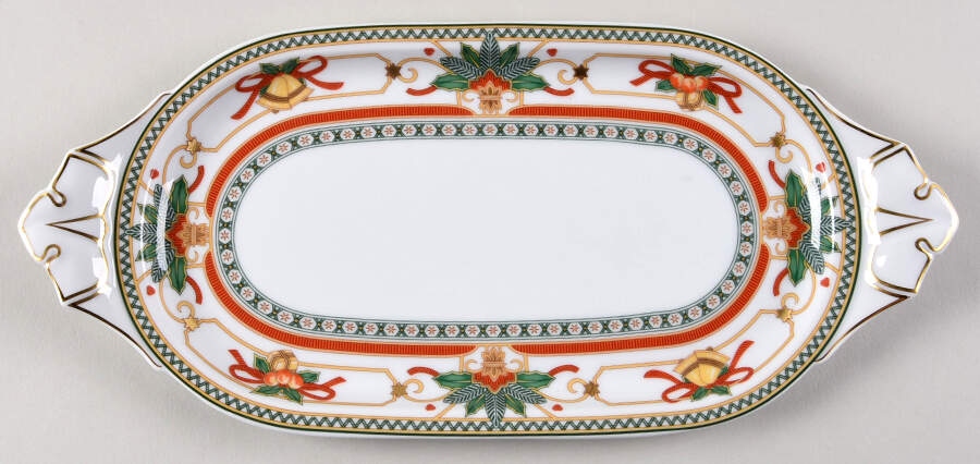 Merry Christmas Tray for Creamer & Sugar with Lid by Hutschenreuther-1