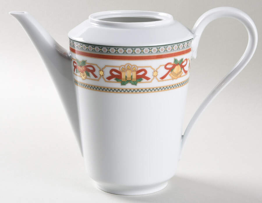 Merry Christmas Coffee Pot No Lid by Hutschenreuther-1