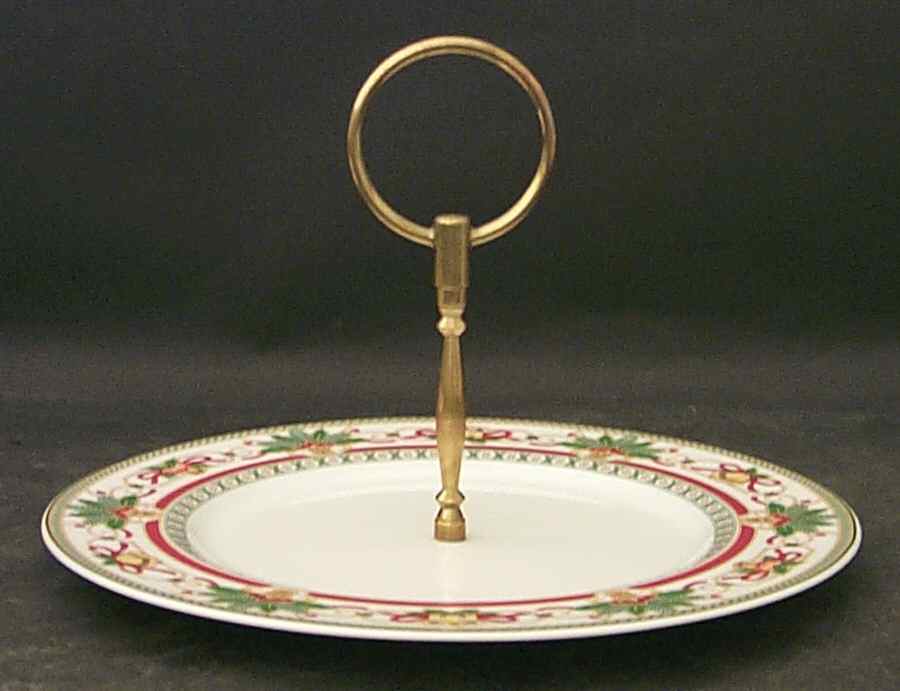 Merry Christmas Round Serving Plate with Handle (DP) by Hutschenreuther-1
