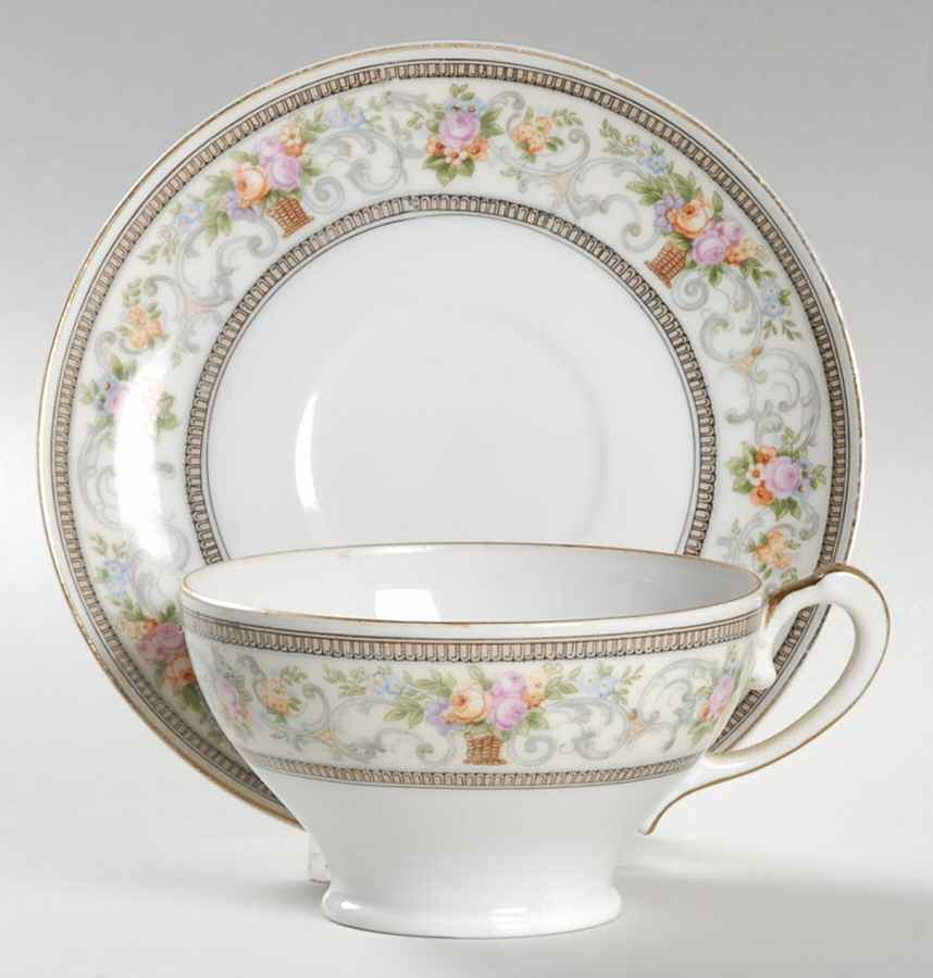 The Meriden Footed Cup & Saucer Set by Hutschenreuther-1