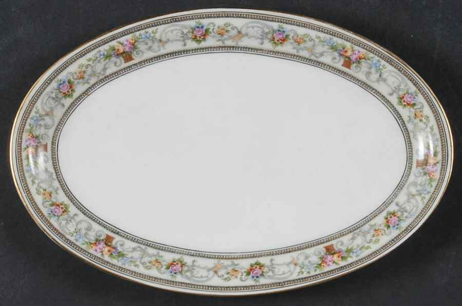 The Meriden 9" Oval Serving Platter by Hutschenreuther-1