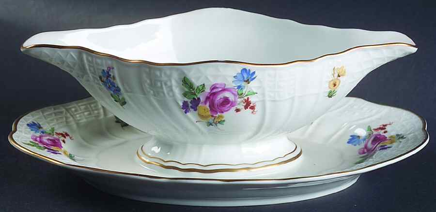 Moritzburg Gravy Boat with Attached Underplate by Hutschenreuther-1