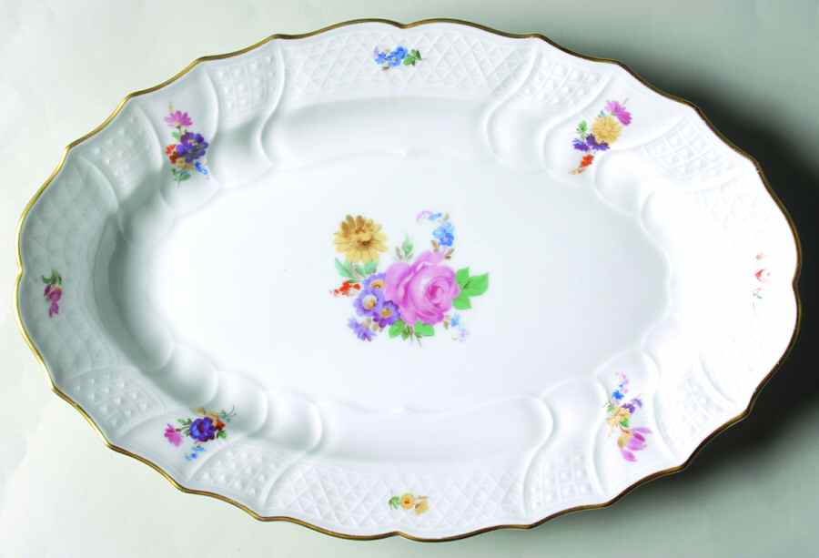 Moritzburg 15" Oval Serving Platter by Hutschenreuther-1