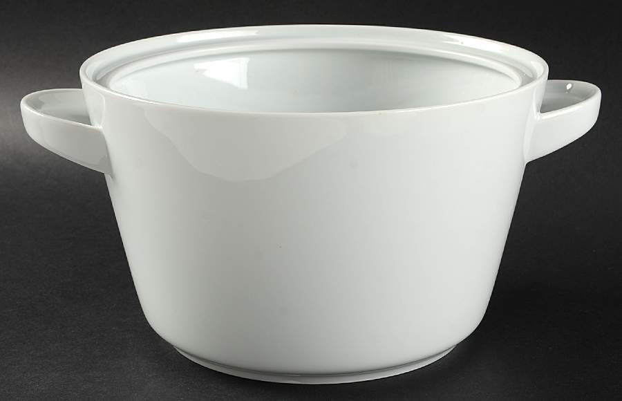Noblesse Tureen No Lid by Hutschenreuther-1