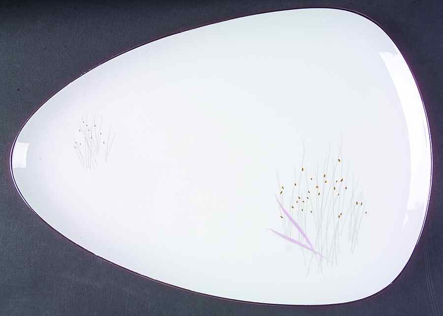Norderney (Platinum Trim) 15" Oval Serving Platter by Hutschenreuther-1