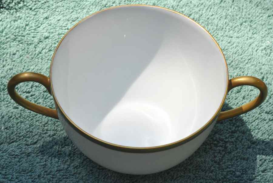 Norfolk Flat Bouillon Cup & Saucer by Hutschenreuther-1