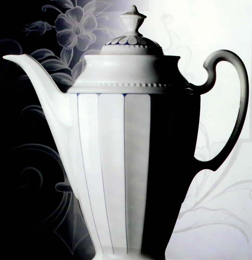 Orsini Coffee Pot & Lid by Hutschenreuther-1