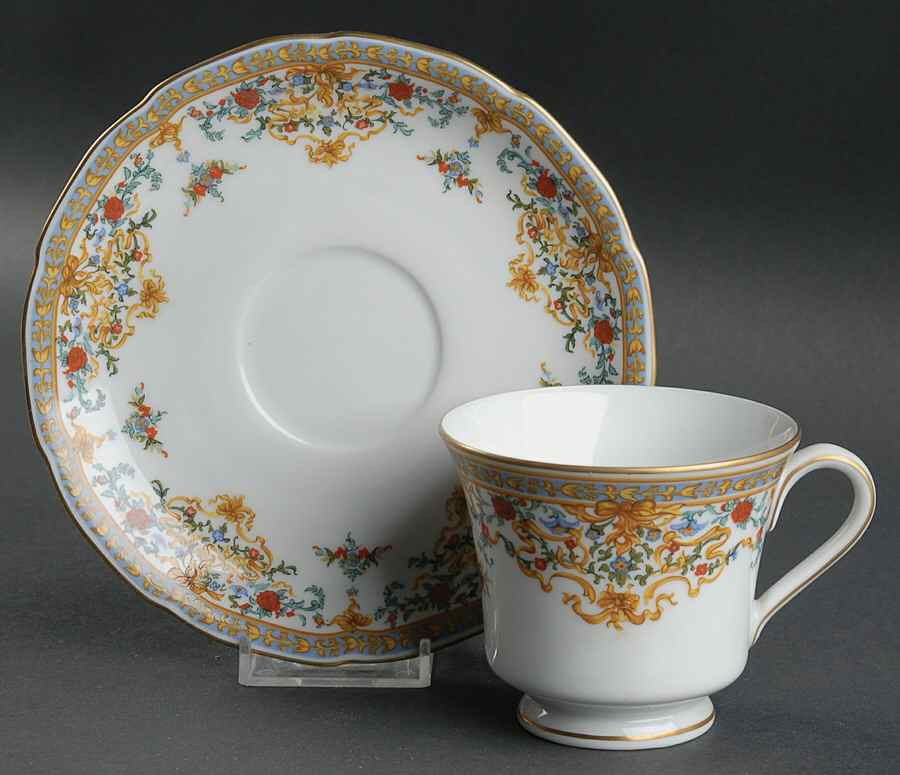 Persia Footed Cup & Saucer Set by Hutschenreuther-1