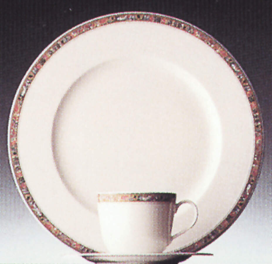 Picard Dinner Plate by Hutschenreuther-1