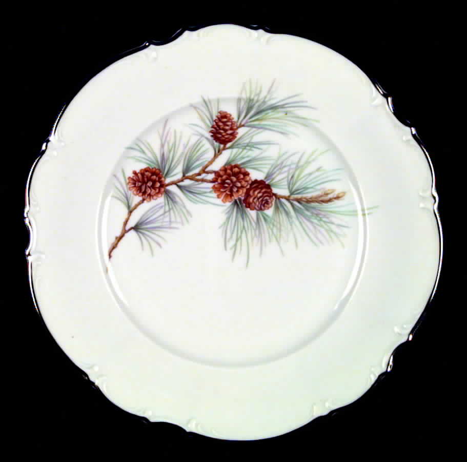 The Pine Dinner Plate by Hutschenreuther-1