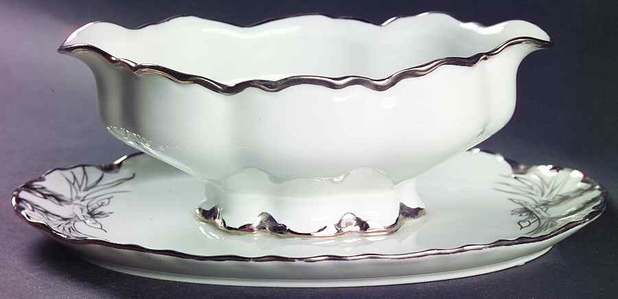 Platinum White Gravy Boat with Attached Underplate by Hutschenreuther-1