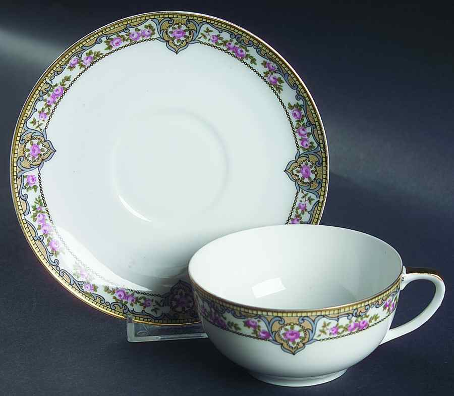 Portland Flat Cup & Saucer Set by Hutschenreuther-1