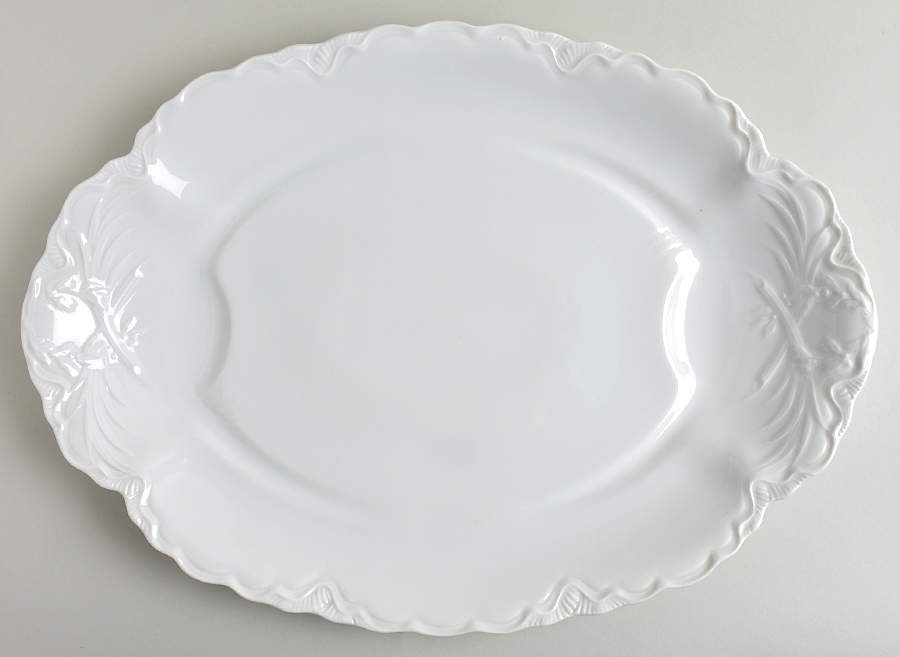 Racine (All White) 18" Oval Serving Platter by Hutschenreuther-1