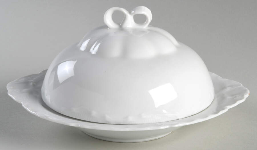 Racine (All White) Round Covered Butter by Hutschenreuther-1