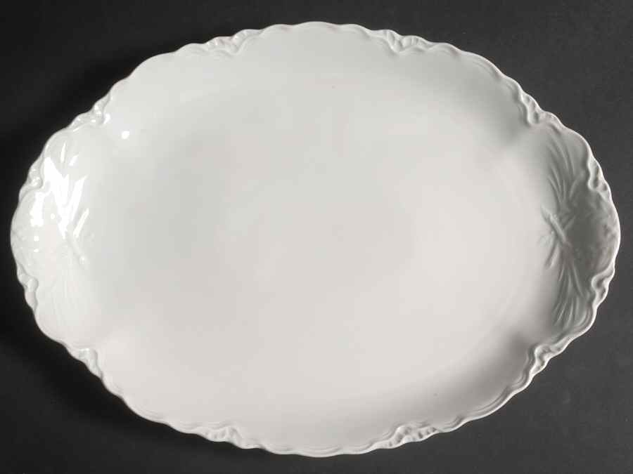 Racine (All White) 15" Oval Serving Platter by Hutschenreuther-1