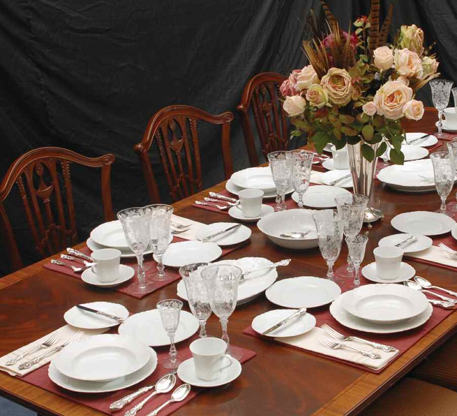Racine (All White) 51 Piece Estate Set by Hutschenreuther-1