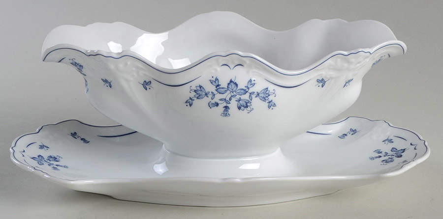 Rebecca Gravy Boat with Attached Underplate by Hutschenreuther-1