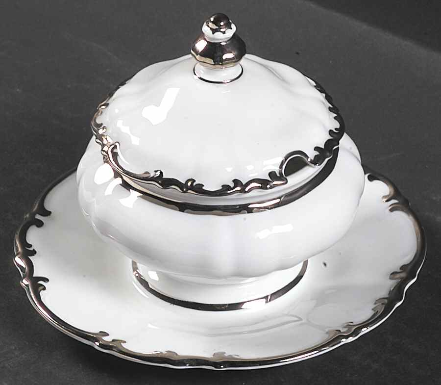 Revere (White) Mayonnaise with Attached Underplate & Lid by Hutschenreuther-1