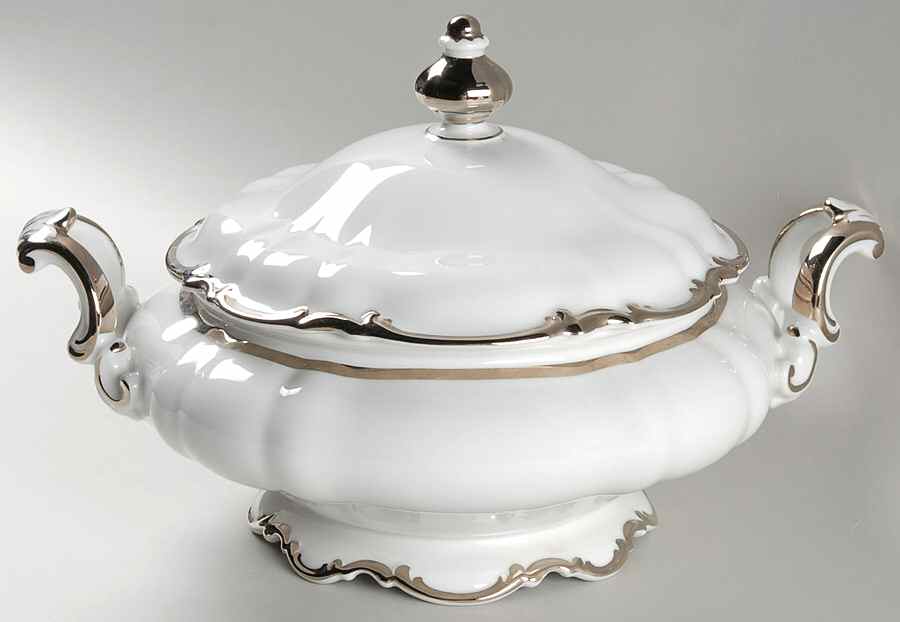 Revere (White) Round Covered Vegetable by Hutschenreuther-1