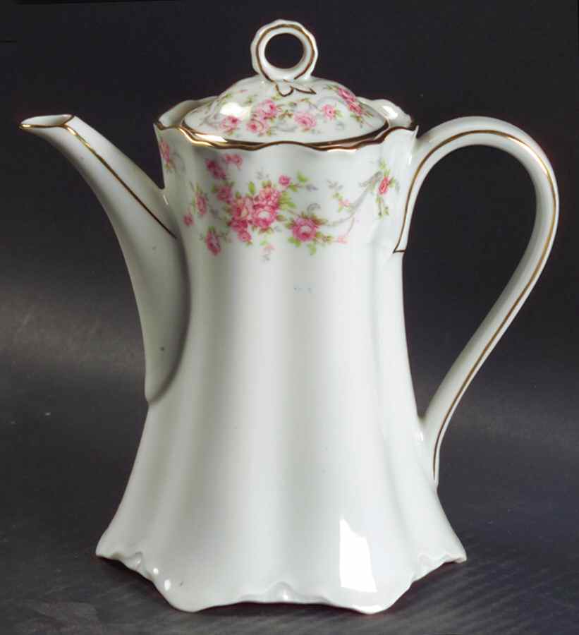 Richelieu Small Coffee Pot & Lid by Hutschenreuther-1