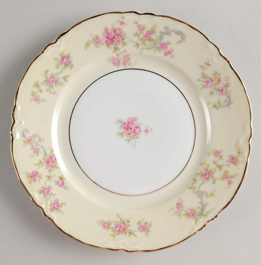 The Rosemarie Salad Plate by Hutschenreuther-1