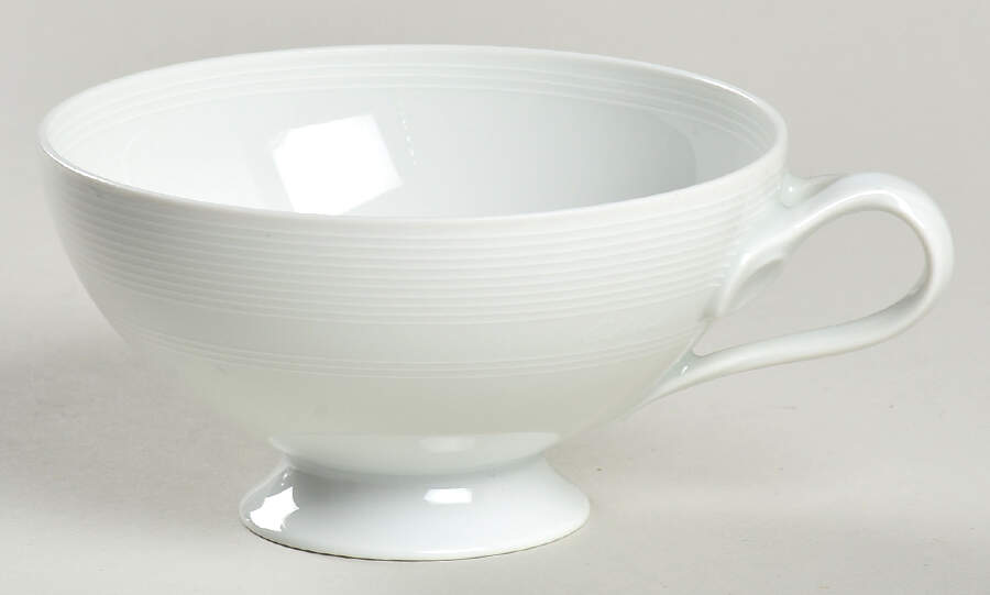 Rotonde Footed Cup by Hutschenreuther-1