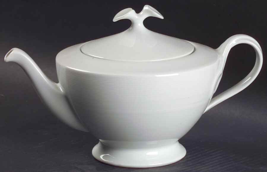 Rotonde Teapot & Lid by Hutschenreuther-1