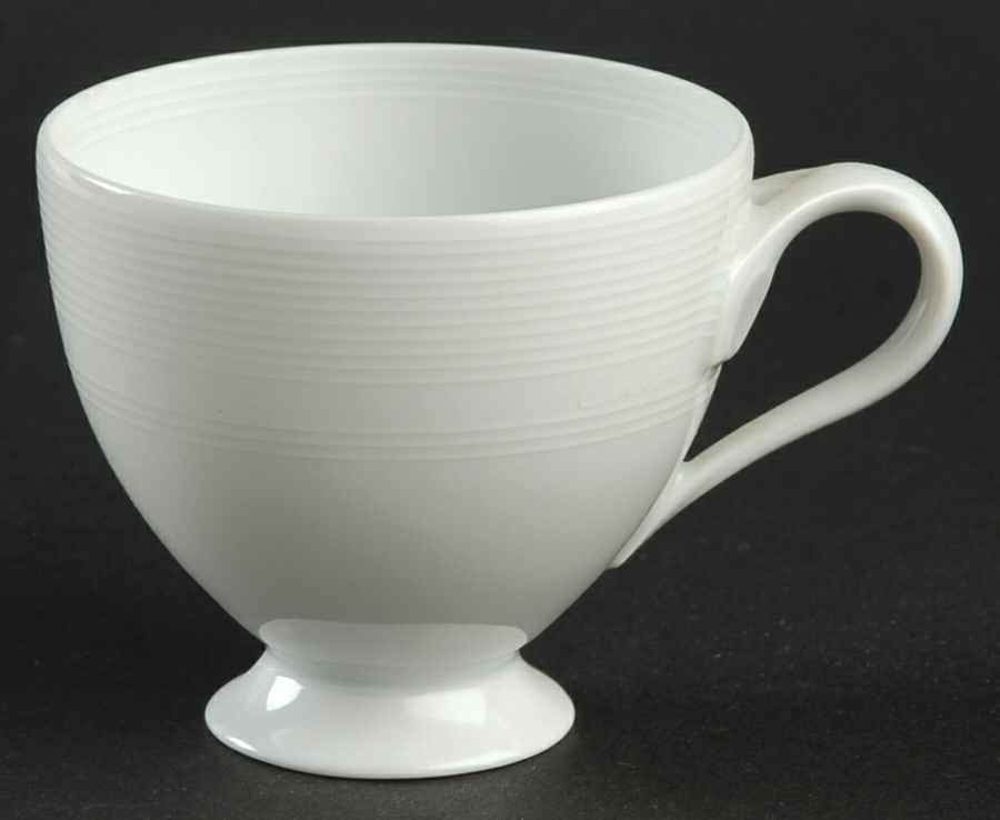 Rotonde Footed Demitasse Cup by Hutschenreuther-1