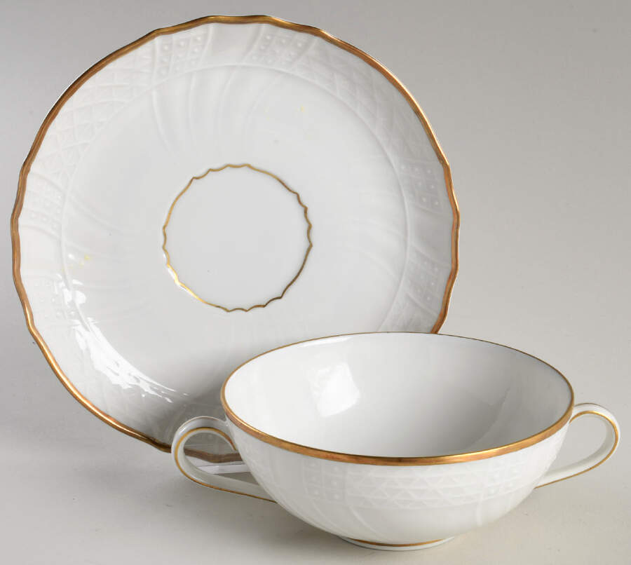 Salzburg Flat Cream Soup Bowl & Saucer Set by Hutschenreuther-1