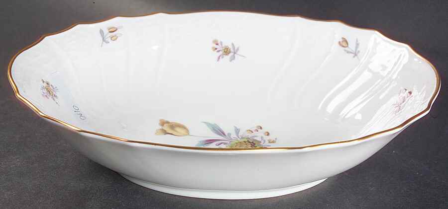 Saxony 10" Oval Vegetable Bowl by Hutschenreuther-1