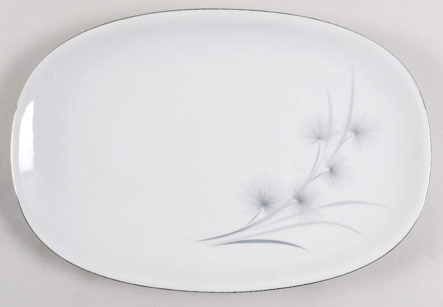Sea Isle (Rim, Platinum) 12" Oval Serving Platter by Hutschenreuther-1