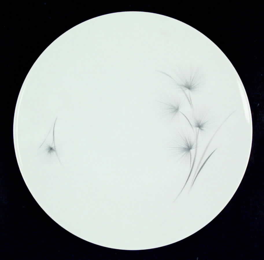 Sea Isle (Coupe, No Trim) Dinner Plate by Hutschenreuther-1