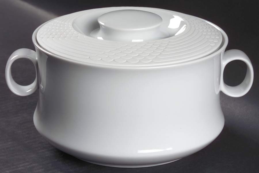 Seta Round Covered Vegetable by Hutschenreuther-1