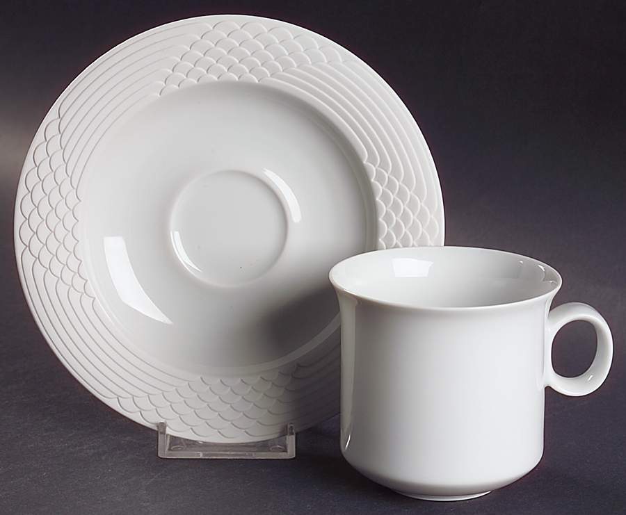 Seta Flat Cup & Saucer Set by Hutschenreuther-1