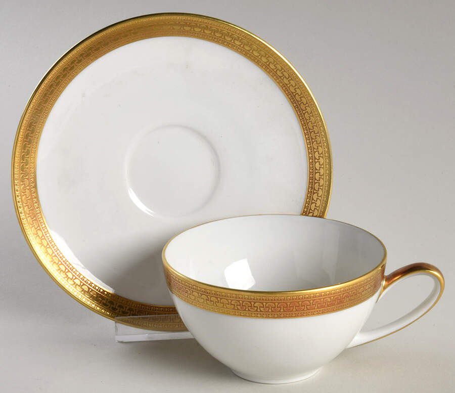 Sinfonie Flat Cup & Saucer Set by Hutschenreuther-1