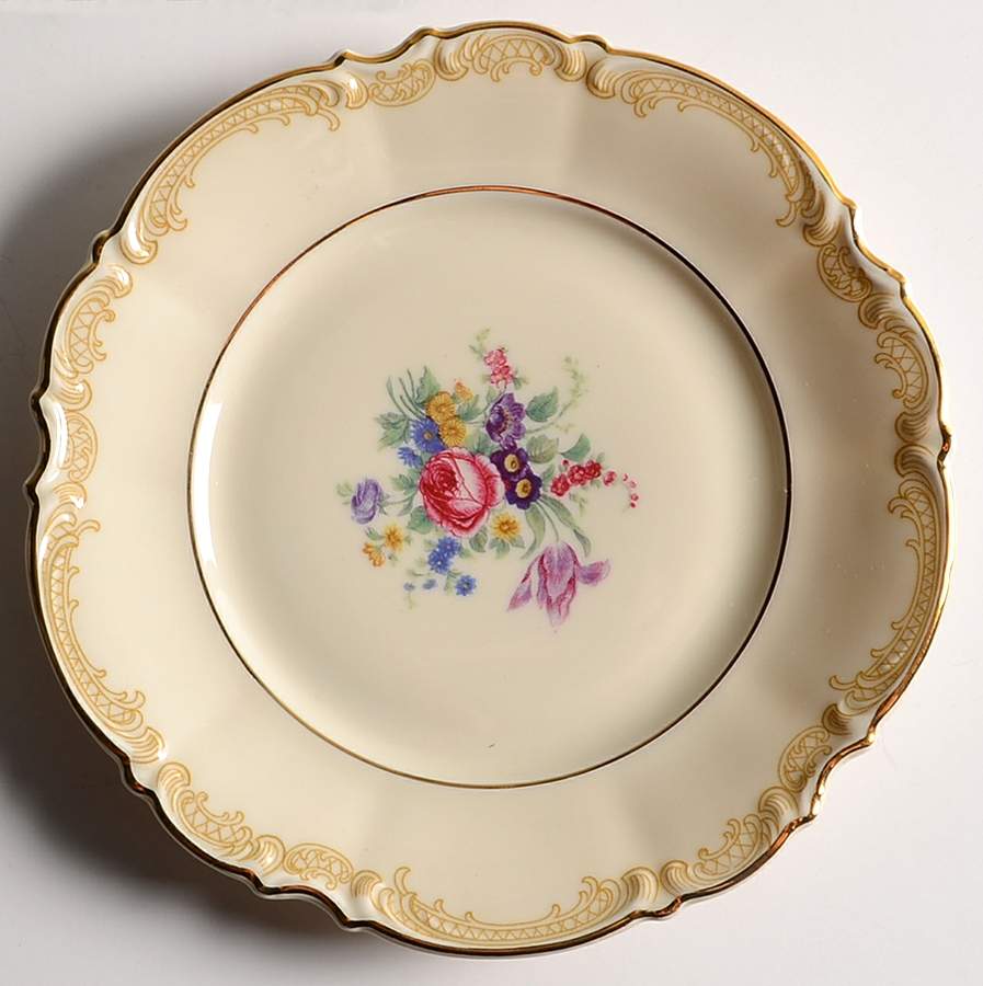The Stafford Bread & Butter Plate by Hutschenreuther-1