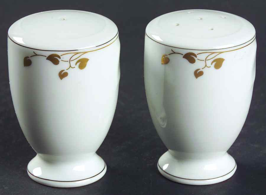 St. Honore Salt & Pepper Set by Hutschenreuther-1