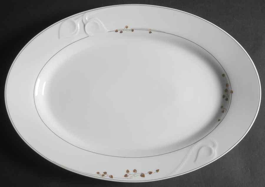 St. Honore 15" Oval Serving Platter by Hutschenreuther-1
