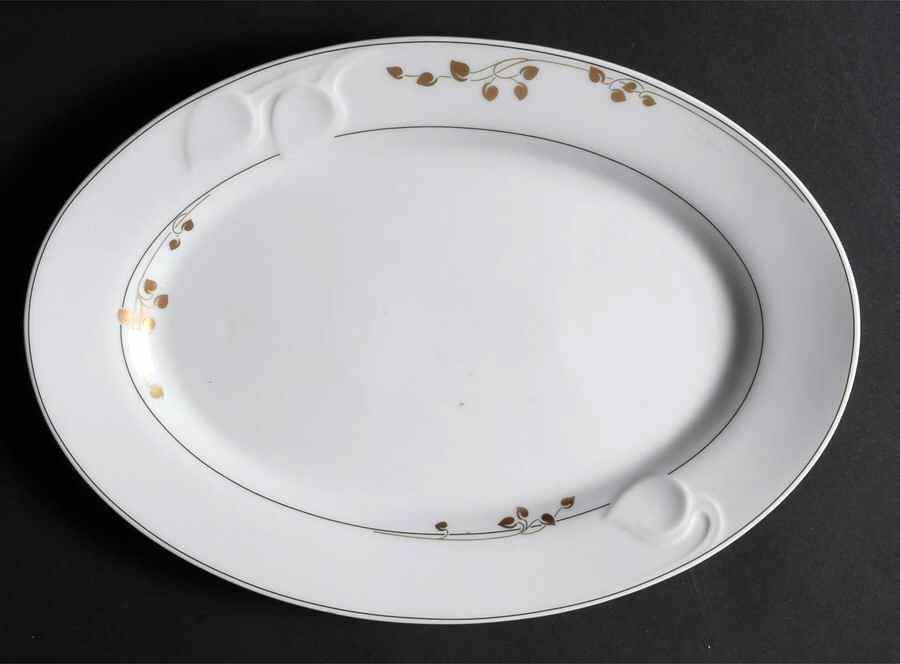 St. Honore 11" Oval Serving Platter by Hutschenreuther-1
