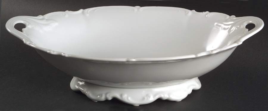 Sylvia (All White, No Trim) 13" Oval Vegetable Bowl by Hutschenreuther-1