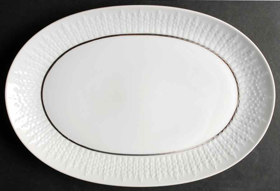 Tiara 13" Oval Serving Platter by Hutschenreuther-1