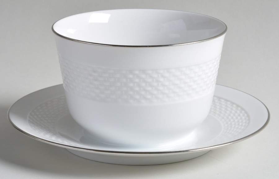 Tradition Platinum Gravy Boat with Attached Underplate by Hutschenreuther-1
