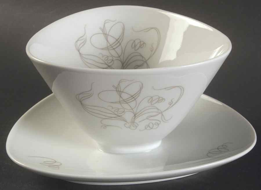 Trend Gravy Boat with Attached Underplate by Hutschenreuther-1