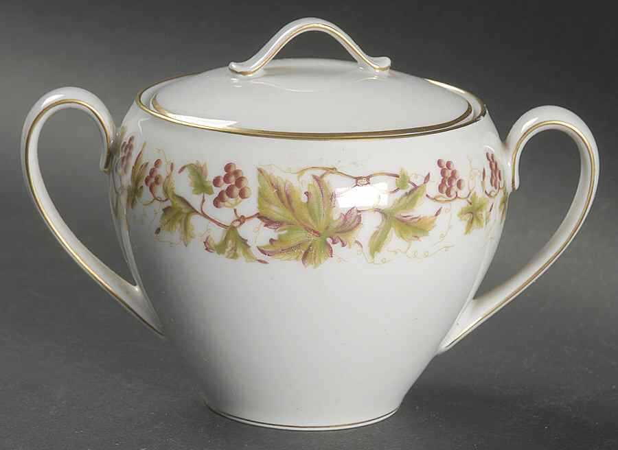 Trailing Vine Sugar Bowl & Lid by Hutschenreuther-1