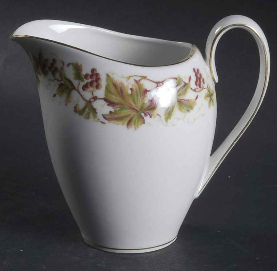 Trailing Vine Creamer by Hutschenreuther-1