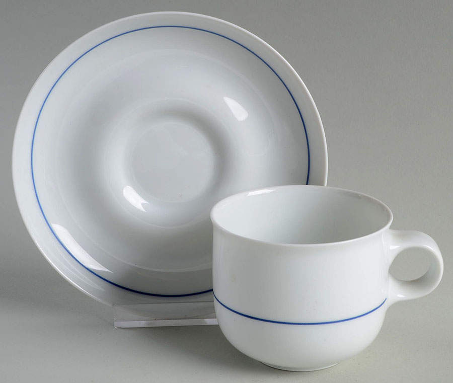 Venezia Flat Cup & Saucer Set by Hutschenreuther-1
