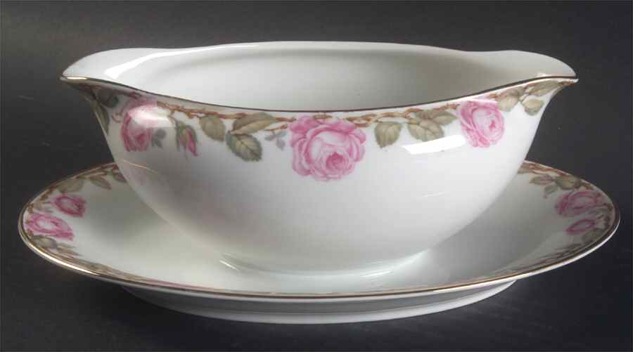 The Wakefield Gravy Boat with Attached Underplate by Hutschenreuther-1