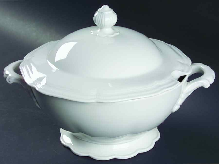 Weimar White Tureen &  Lid by Hutschenreuther-1