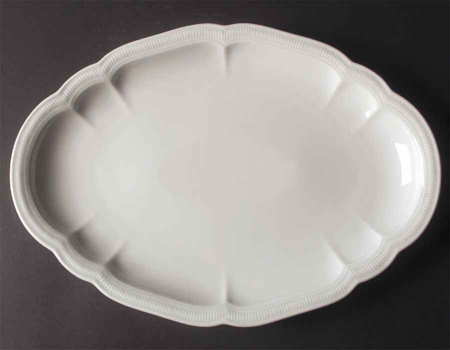 Weimar White 15" Oval Serving Platter by Hutschenreuther-1
