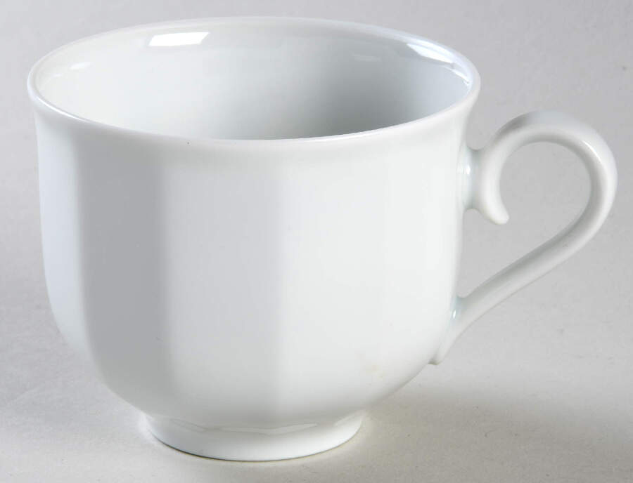 White Diamant Footed Cup by Hutschenreuther-1